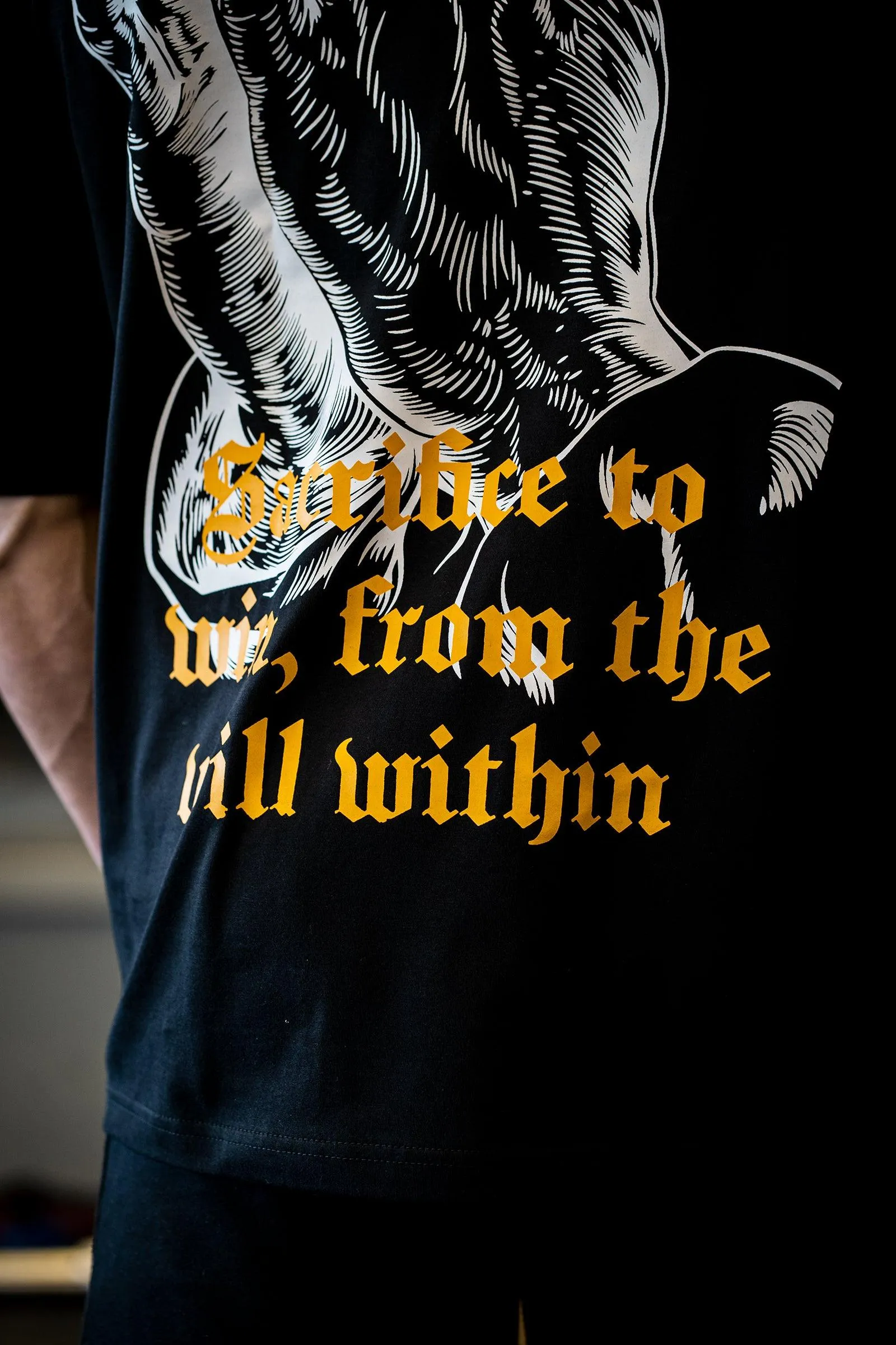 SACRIFICE TO WIN "PREMIUM" OVERSIZED T-SHIRT (BLACK)