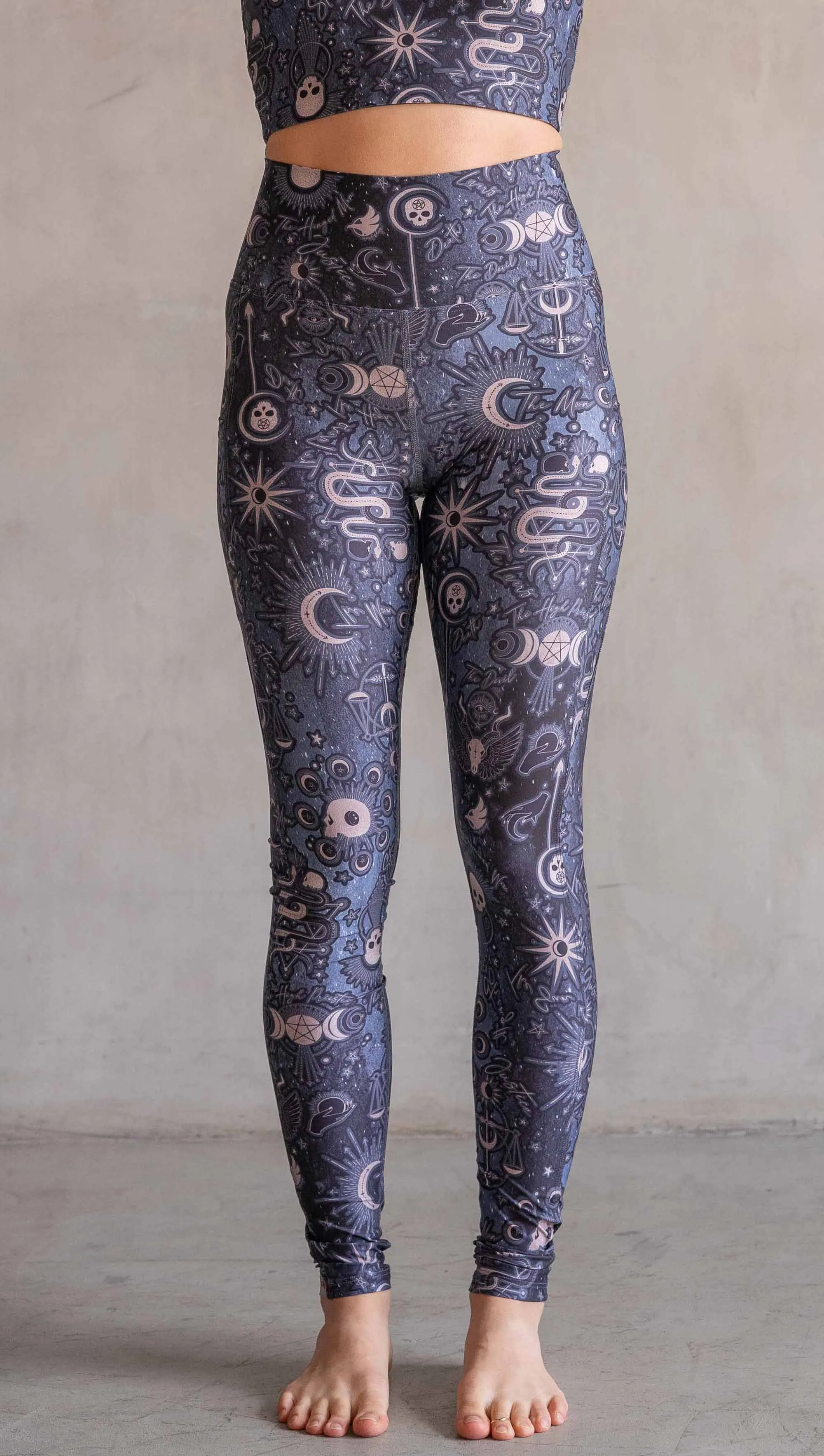 Tarot - Featherlight Leggings